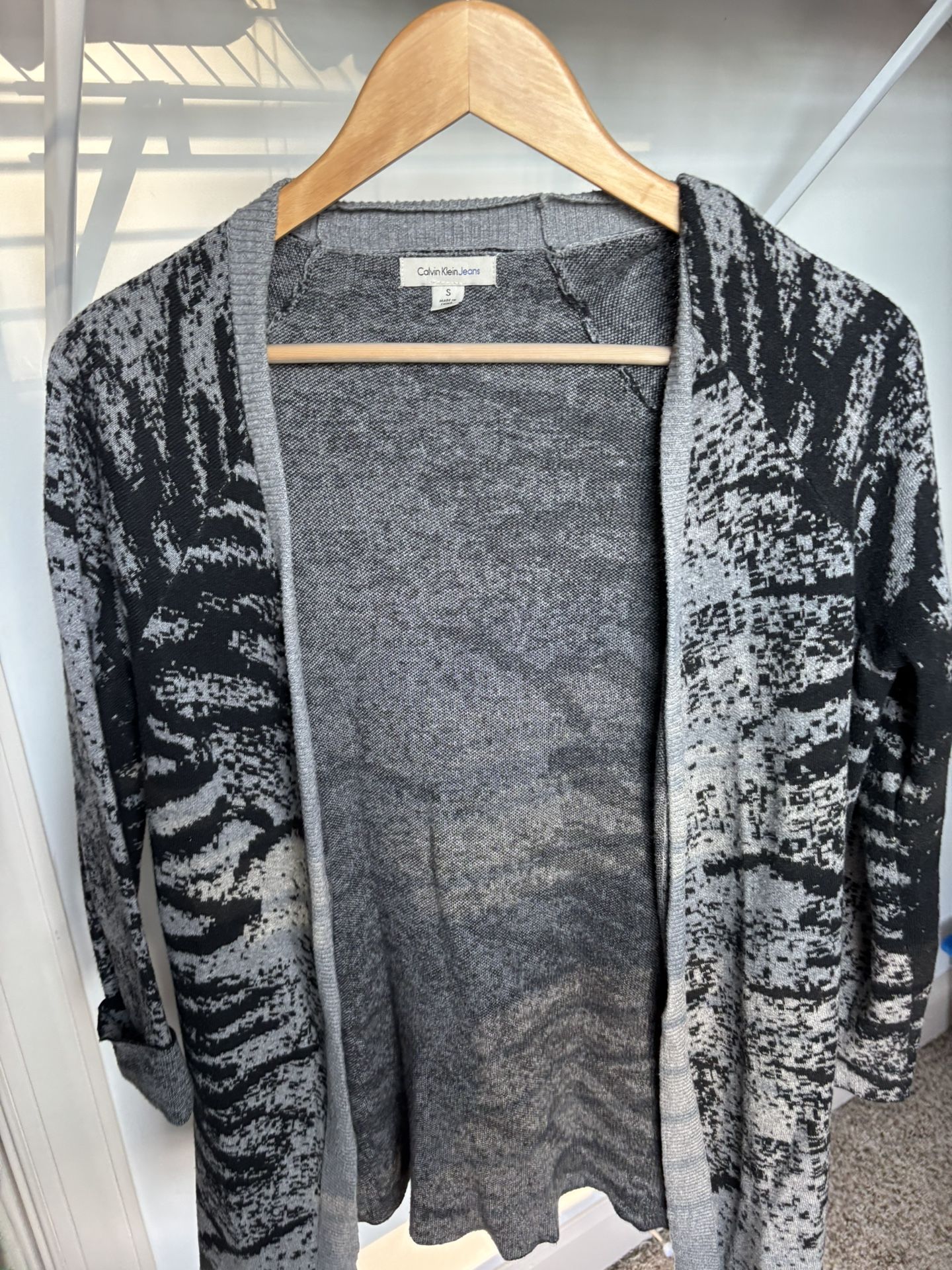 Calvin Klein Women’s Cardigan Small