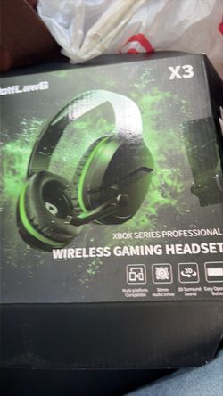 Wolflaws wireless gaming headset green and black