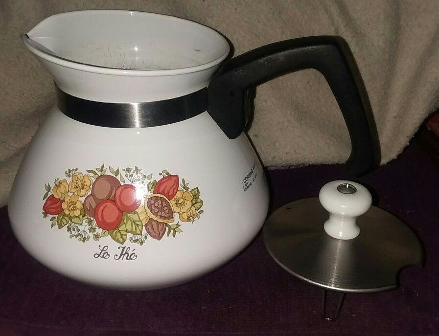 Rare Vintage Corning Ware P104 1970's Teapot - Spice of Life Series "Le The" Tea Pot