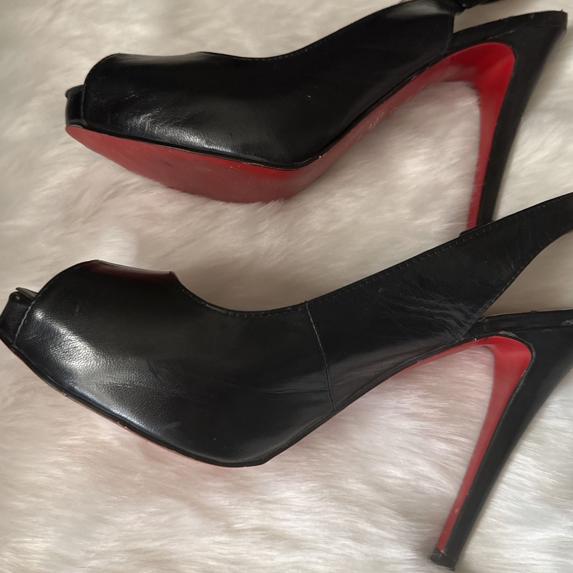 Chistian Louboutin