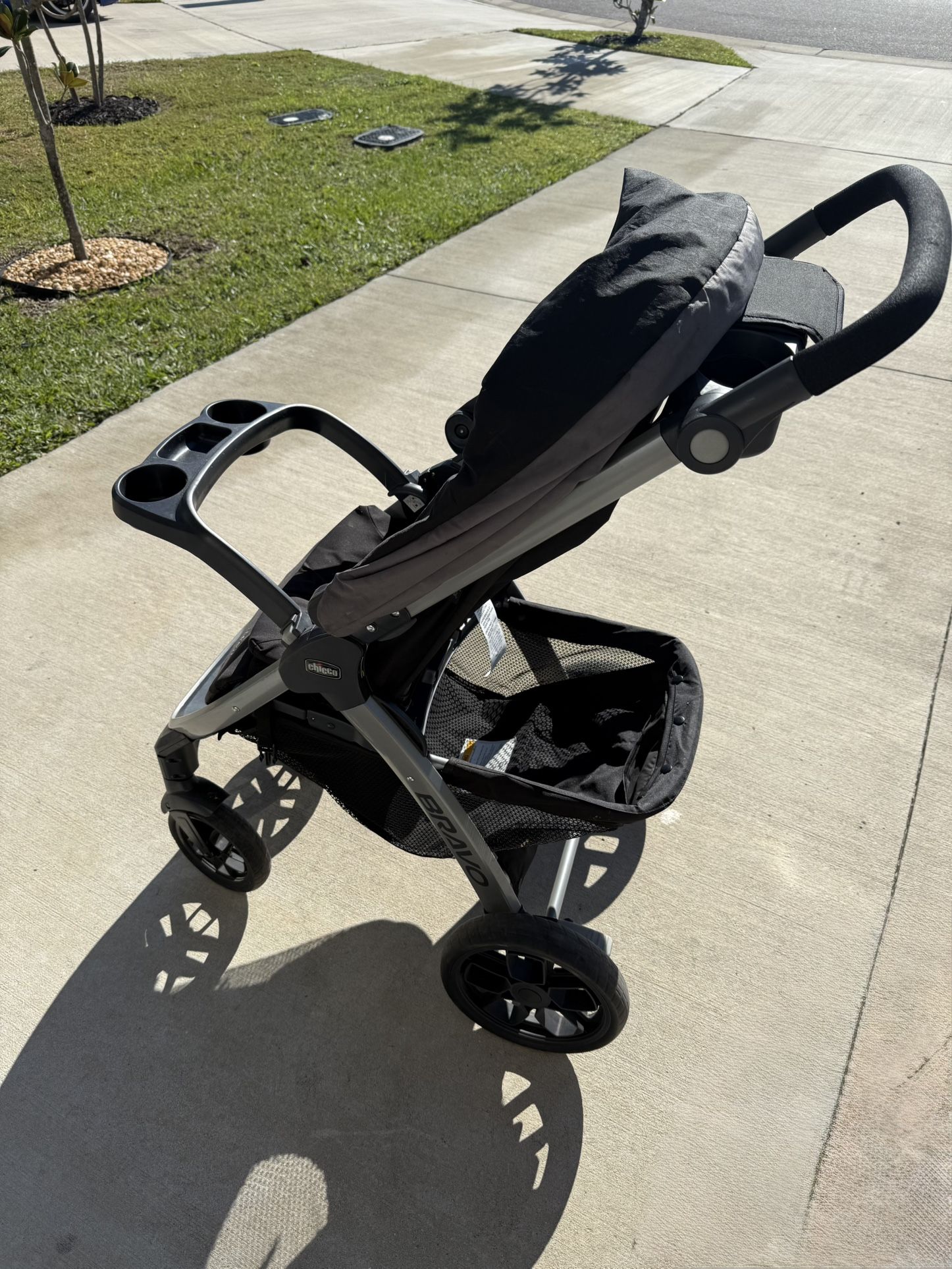 Chicco Bravo Quick Fold Stroller