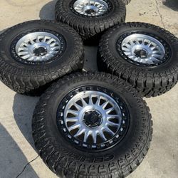 KMC Rims 20x8.5 for Ani For F150 6 Lugs And Semi New Tires 37x12.50r20