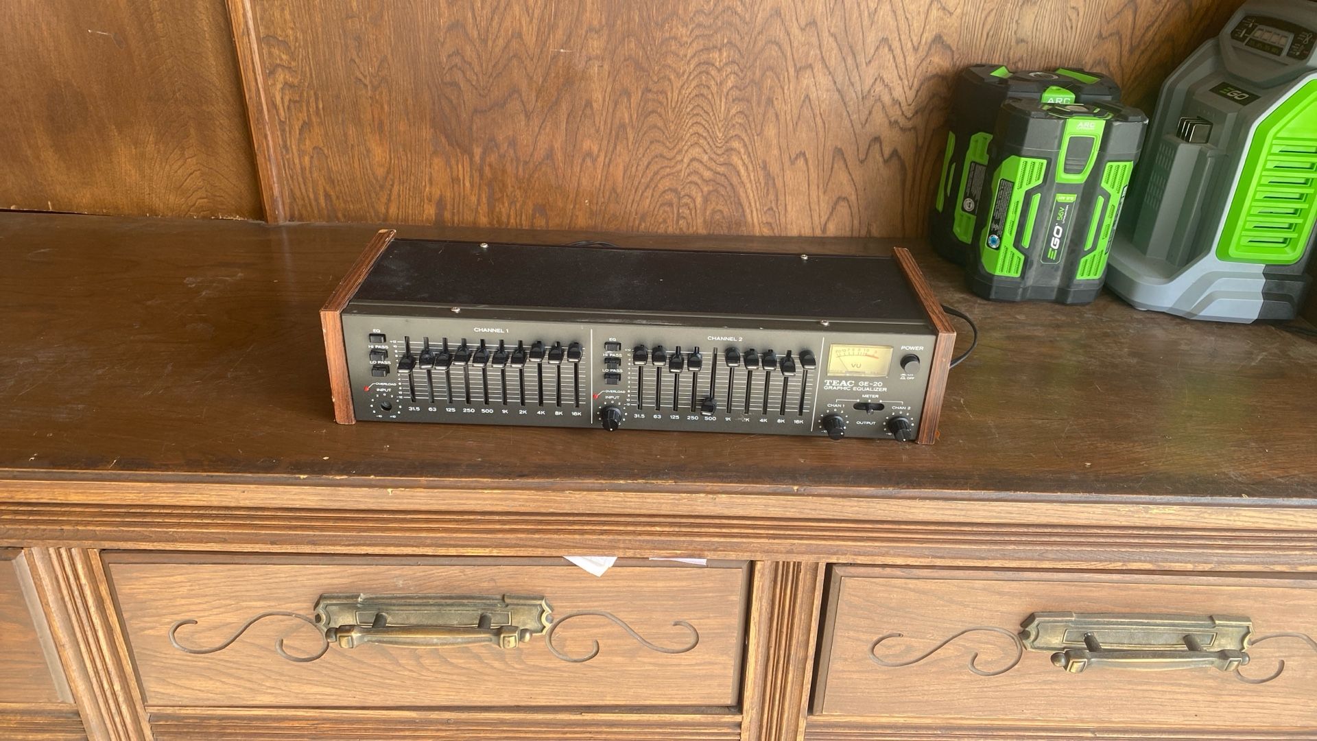 TEAC GE 20 graphic equalizer