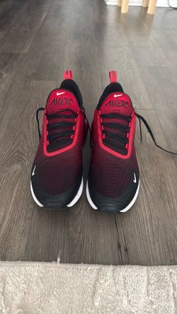 Nike Man tennis shoes