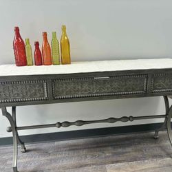 Quinnland Console Table $