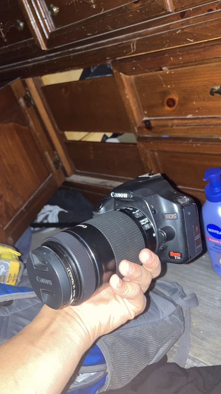 Canon Rebel T1i