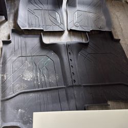 2024 Silverado 2500 Crew Cab Floor Mats 