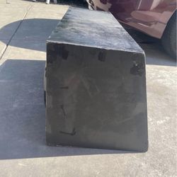 2 12’s Subs Custom Box