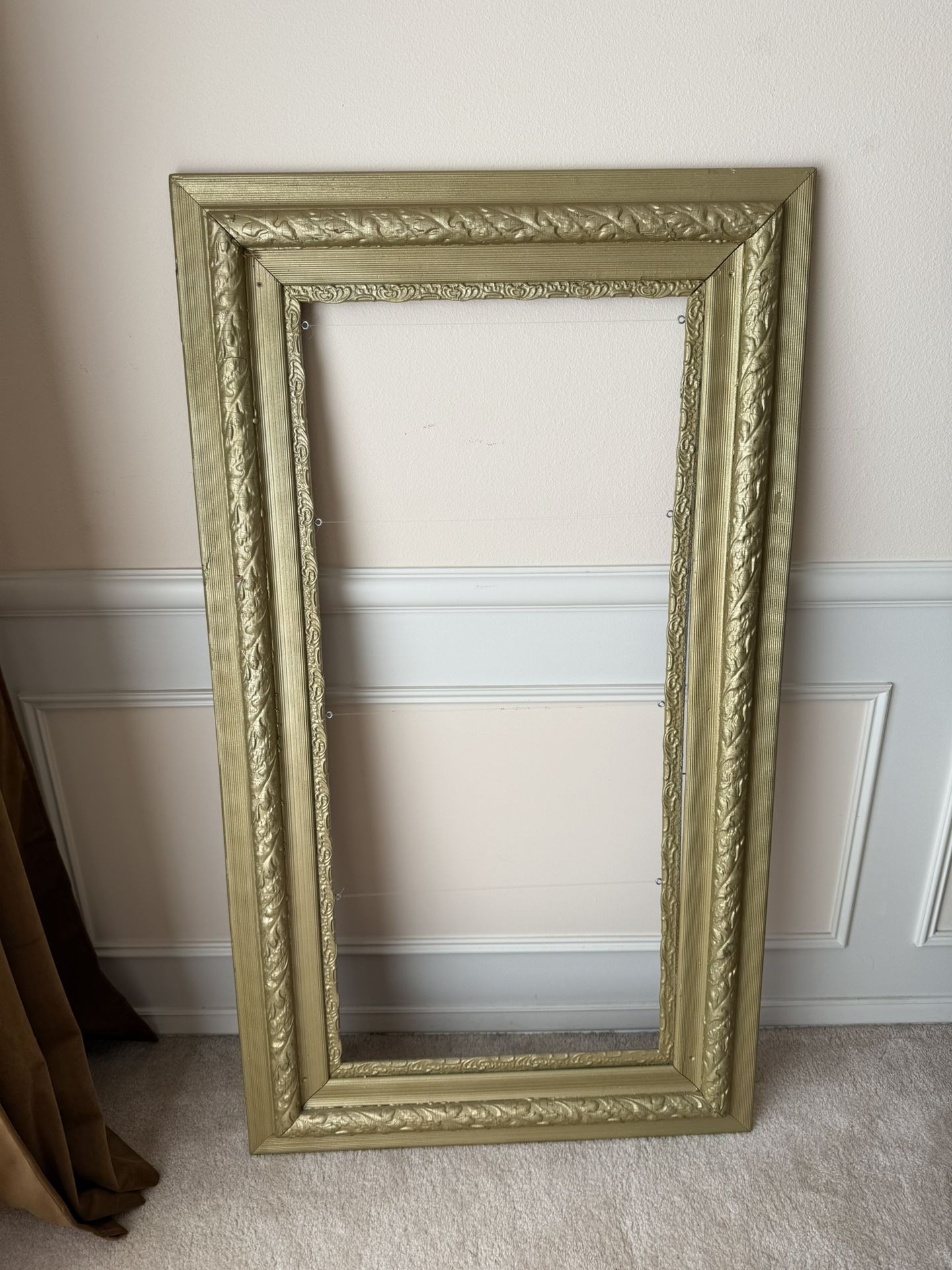 Gold Photo Display