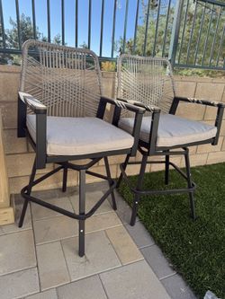Outdoor Barstools