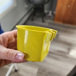 spoon of bird food 75 each cent