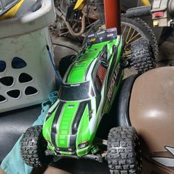 2 Traxxas Rcs
