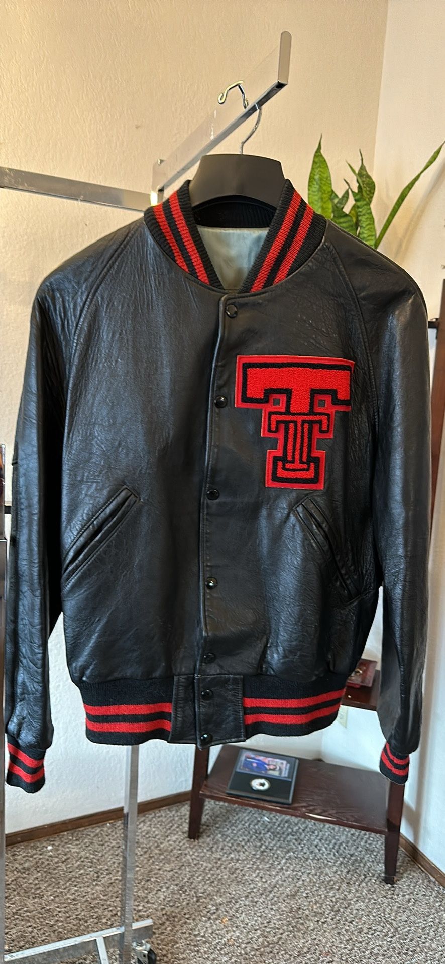 Texas Tech Red Raiders Embroidered Leather Letterman Jacket Size Men’s M/L. Women’s L/XL