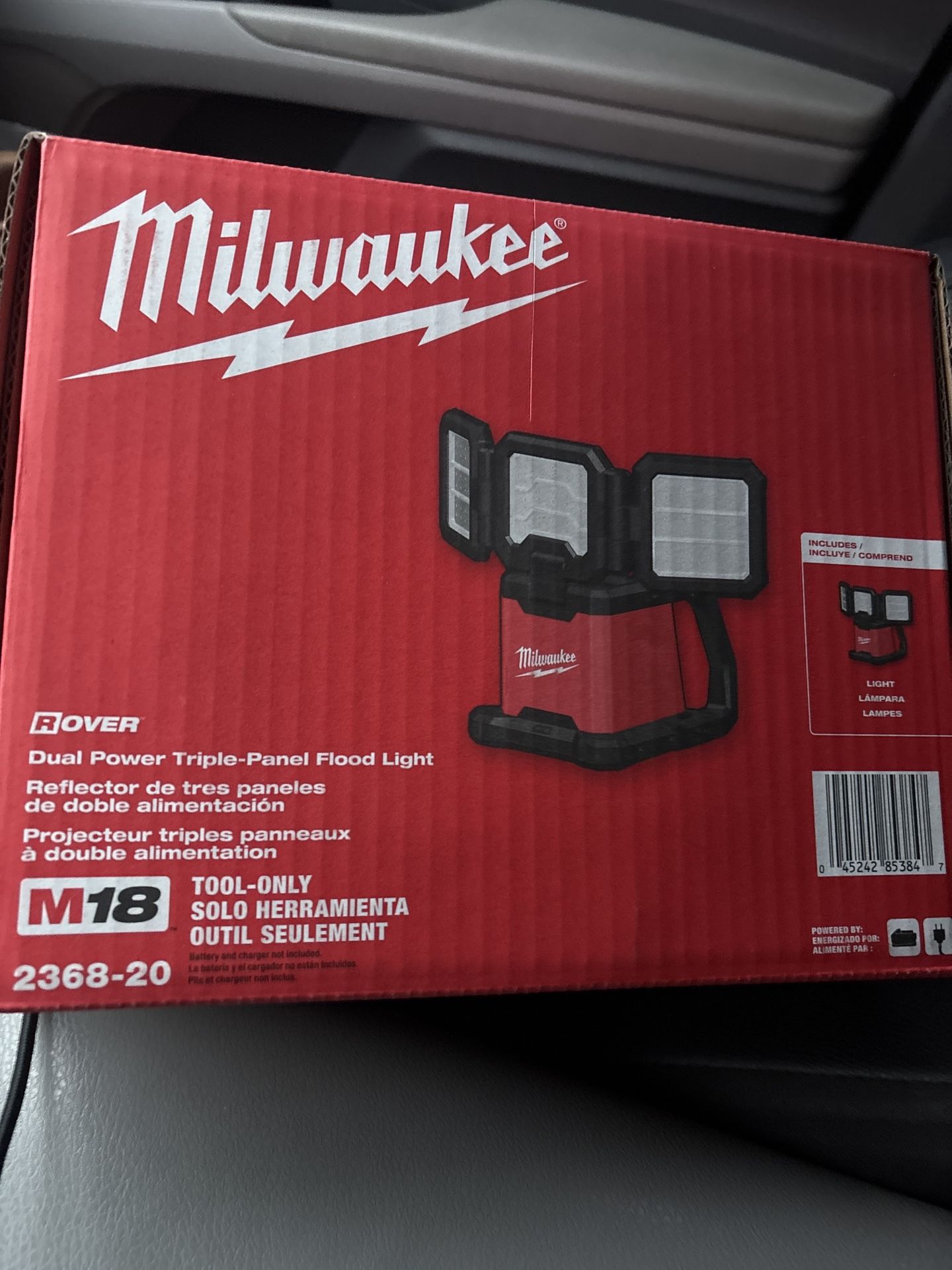 Milwaukee Light And Batteries 