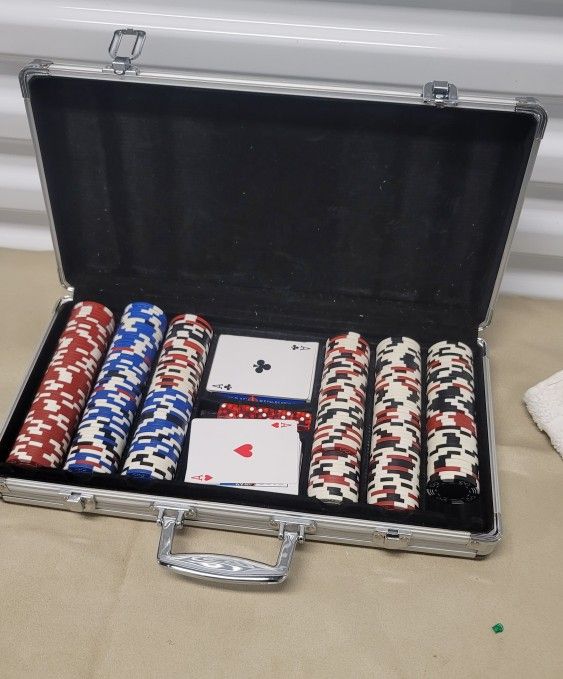 chips for playing casino cards