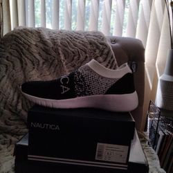 Nautica