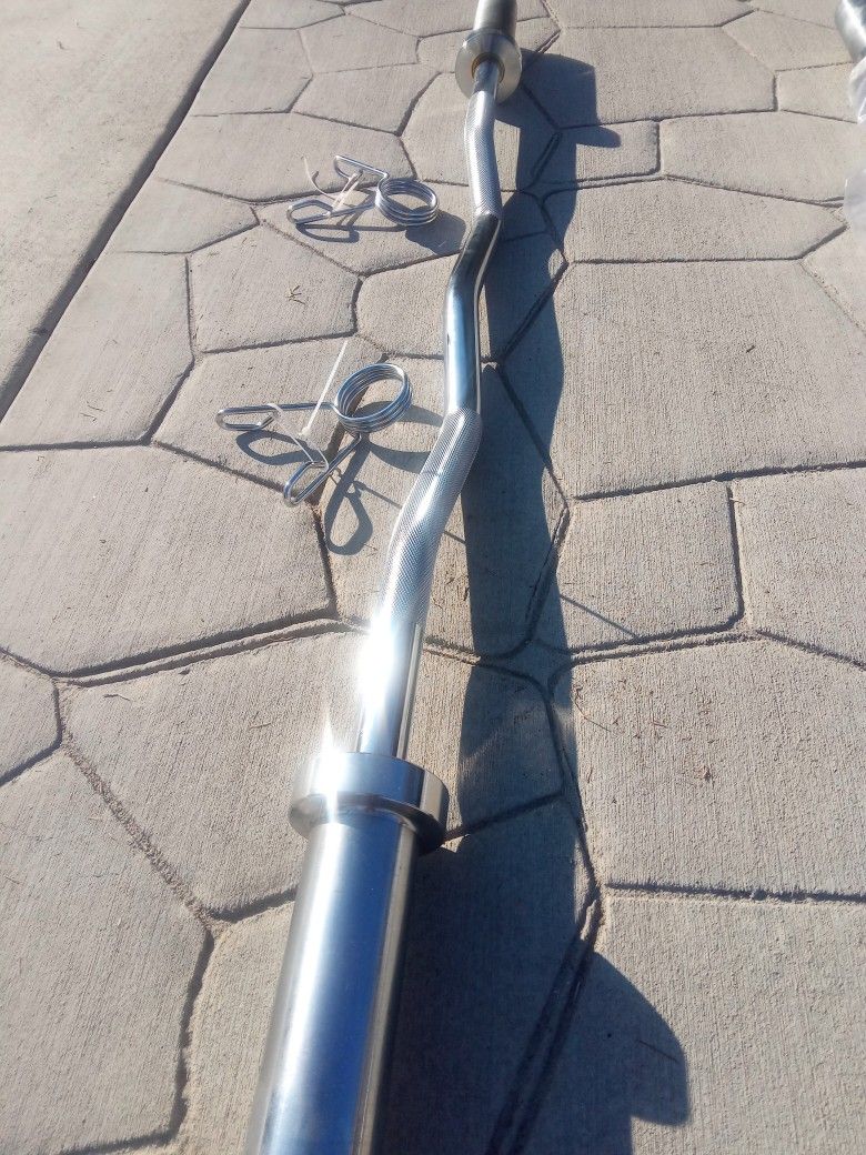 Curl Bar With Clamps 