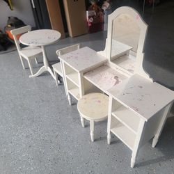 Cafe Kid Vanity set and Tea Table for kids