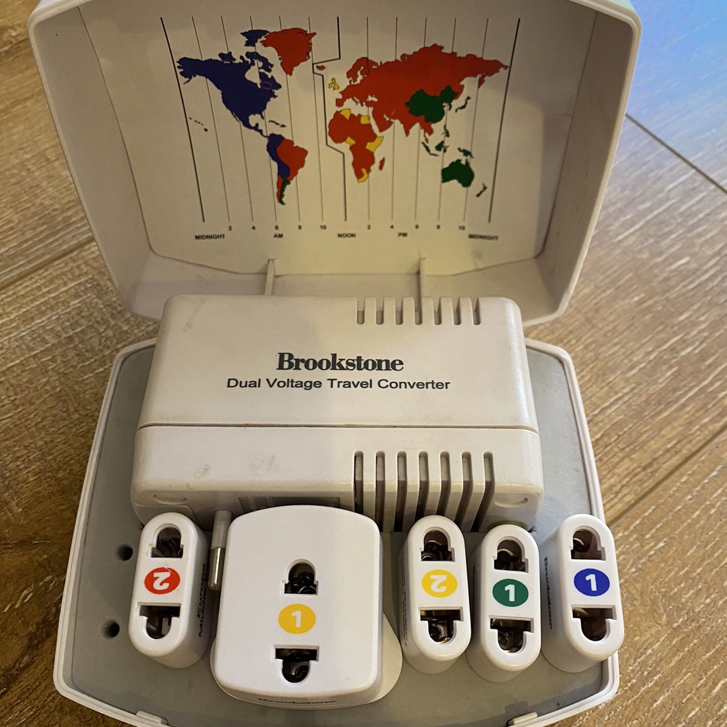 Brookstone Dual Voltage Travel Converter Kit for Sale in Irvine