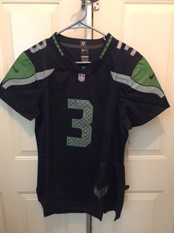 QB Russell Wilson youth jerseys, XL