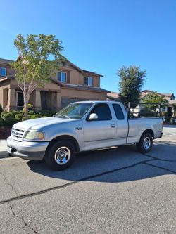 2002 Ford E-150 - V6 - Clean Title - 140K Miles
