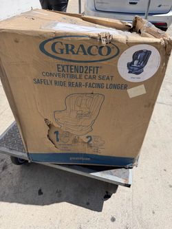 Brand New & Unused Graco Extend2Fit Convertible Car Seat – Gotham Fashion