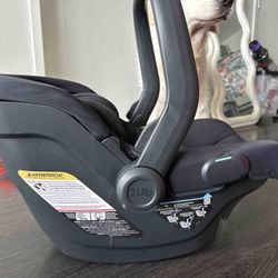 Uppababy Mesa V2 Car seat 