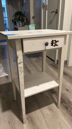 White Nightstand with Drawer and Shelf