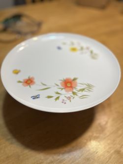 Cake serving tray made in Japan