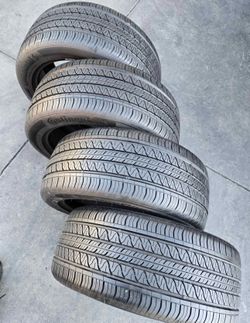 255 45 19 Continental I'm selling this set of tires with 80% life left on all 4