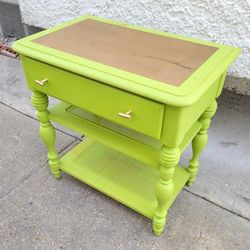 Lime Green Entryway Side Table 28"