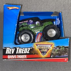 2009 Hot Wheels Monster Jam Rev Tredz Grave Digger