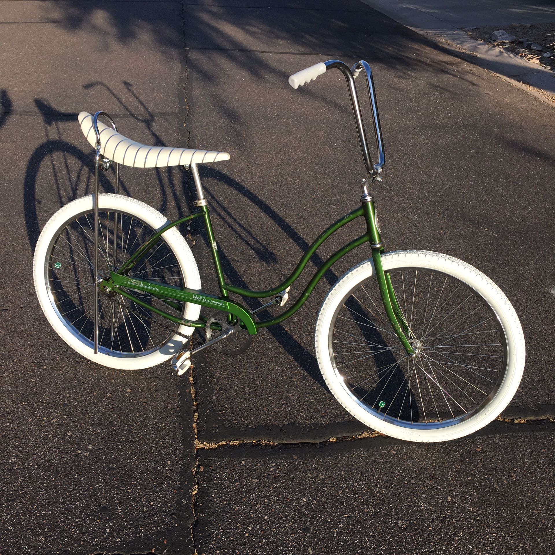 1970 Schwinn Hollywood Stingray style