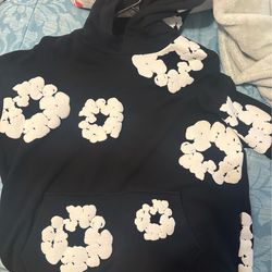 Black denim tears size M