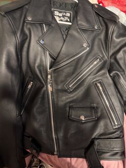 Classic Leather Motorcycle Jacket *Brand New* “Size L, fits like a 40”
