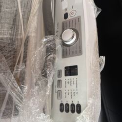 Insignia Top Load Washer – Excellent Condition – Move-Out Ready 