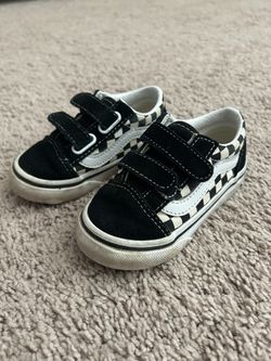 Toddler Classic Vans Tennis Shoes