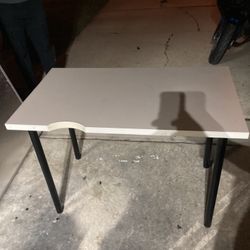 Table/desk