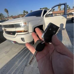 Llaves De Autos —Car Keys 🔑 🚘