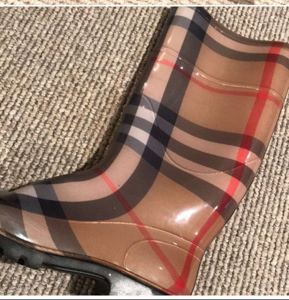 Burberry Rain Boots Size 39