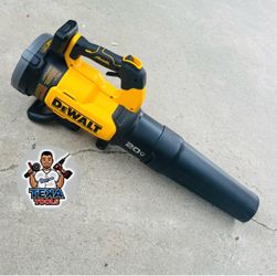 DEWALT 20V MAX XR 550 CFM 133 MPH Cordless Battery Powered Blower (Tool-Only)