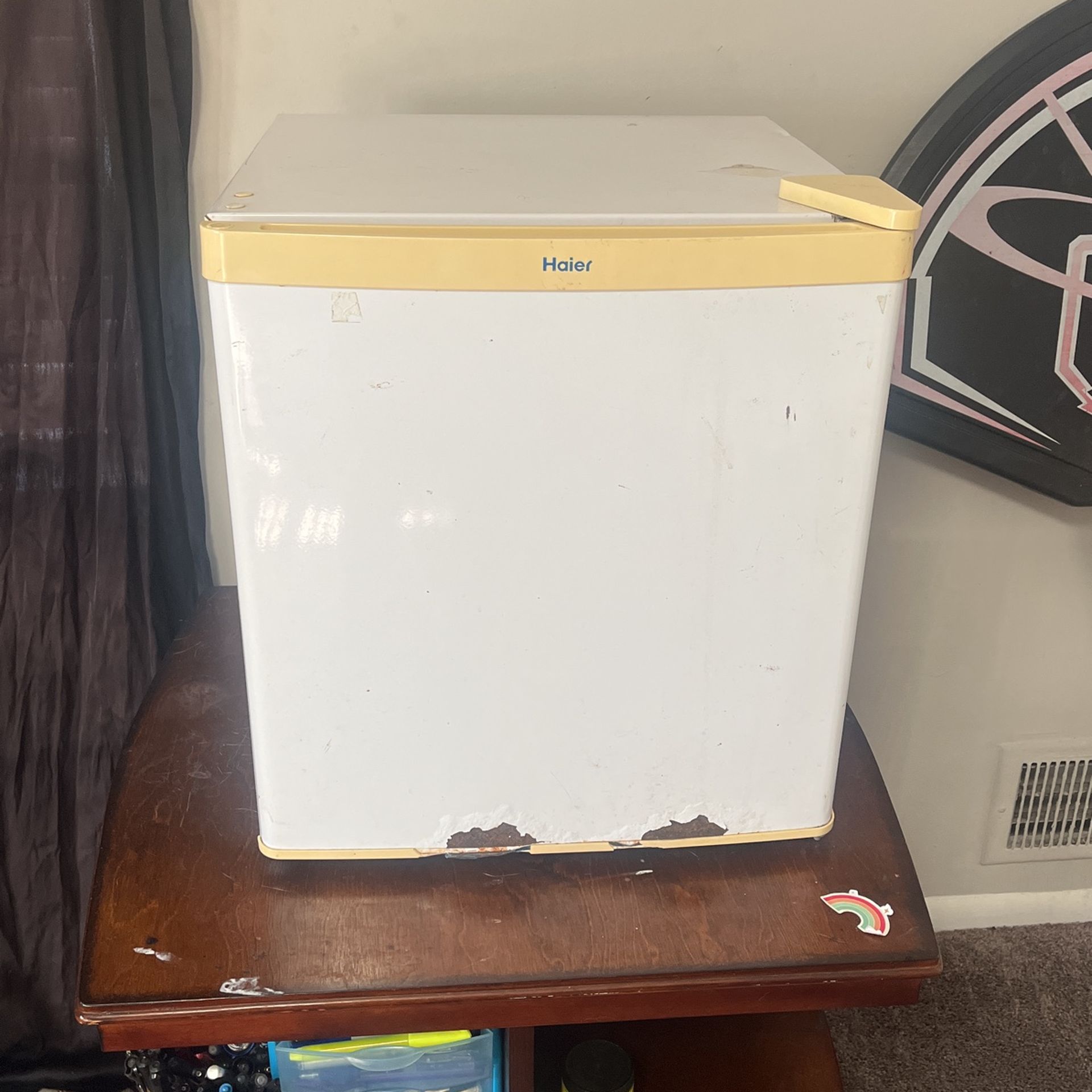 Mini Fridge