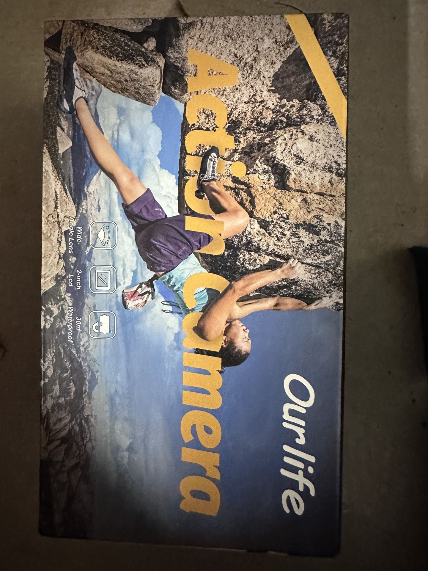 Action camera - New