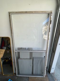 3’ x 6’ Sliding Glass Window – Good Condition