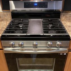 New 2023 Stainless Steel Samsung 30” Gas Stove