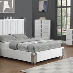4 Piece Queen Bedroom Set 