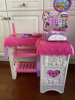 Kids working Cash Register