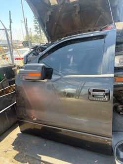 2014 ford f-150 driver door