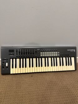 Novation Launchkey 49