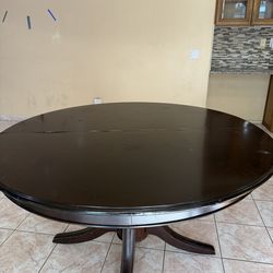 dinner table with 6  leather chair set